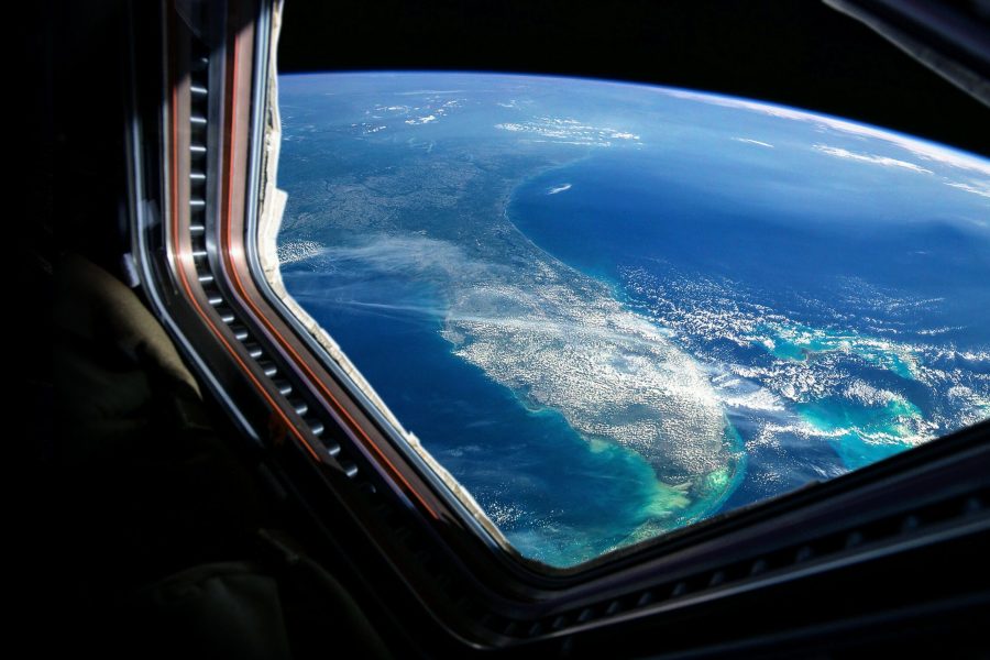 Space-tourism-scaled